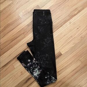 CALIA by Carrie Underwood Black Floral Leggings